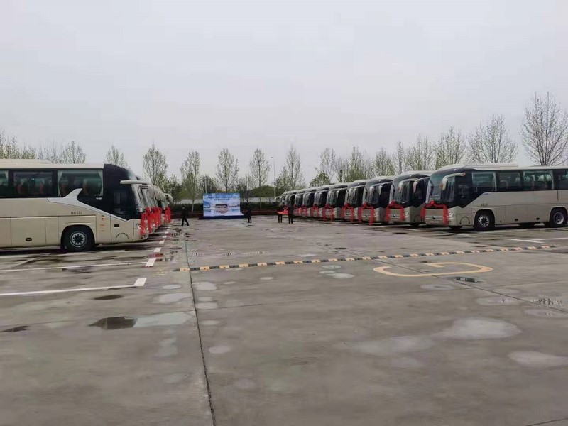 大巴租车